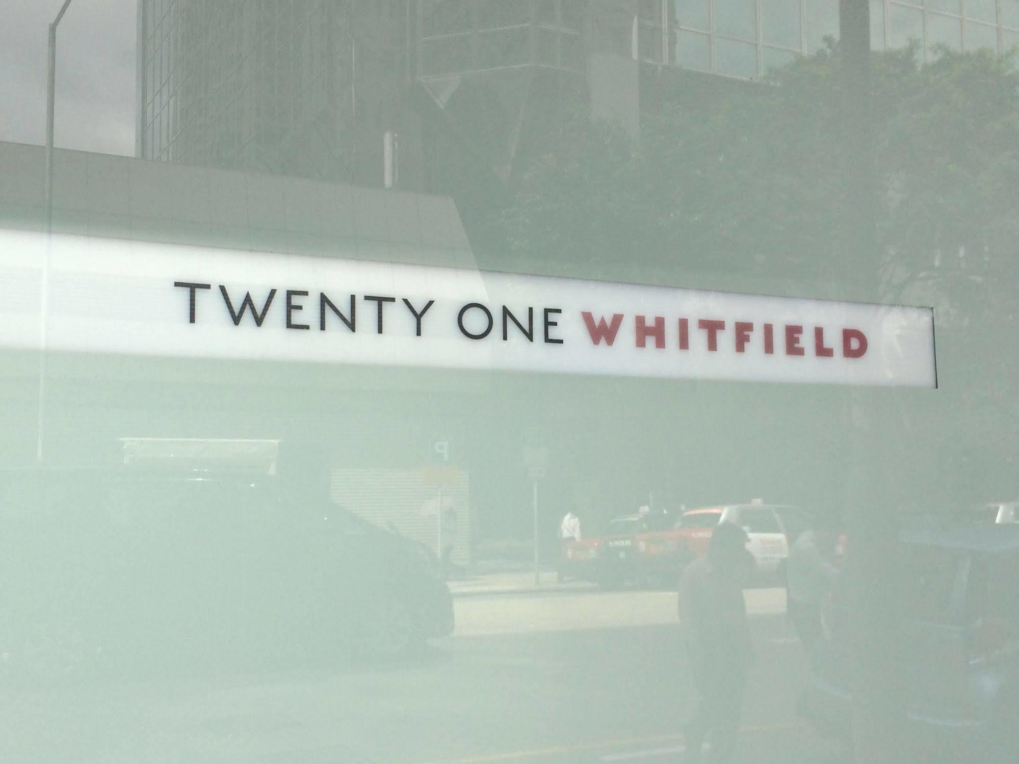 Twenty One Whitfield Aparthotel Hongkong Buitenkant foto